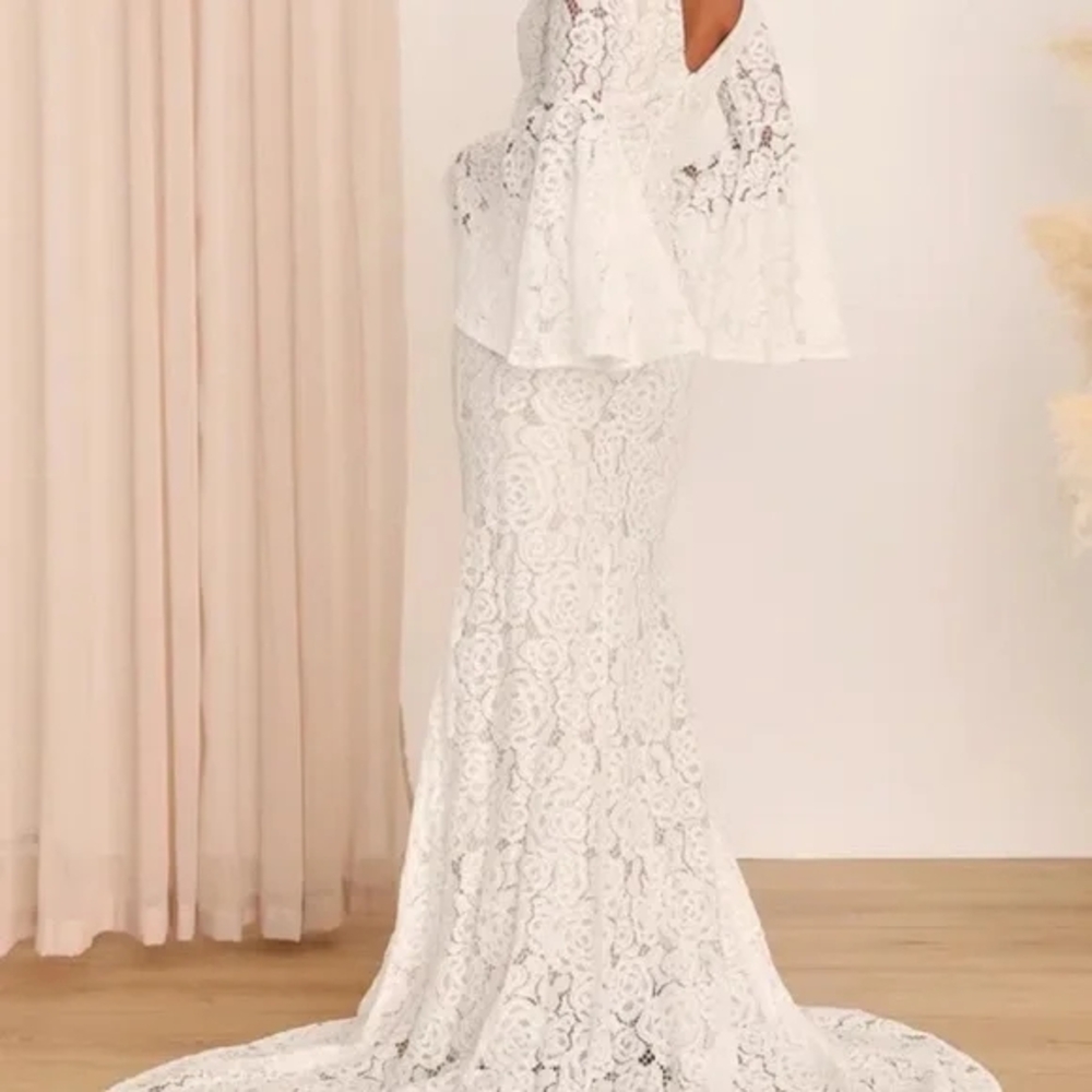 Lulu's White Lace Maxi Dress